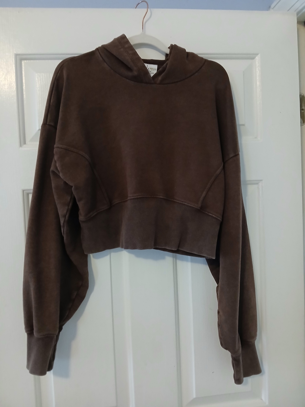 aerie Cropped Hoodie in Chocolate Brown